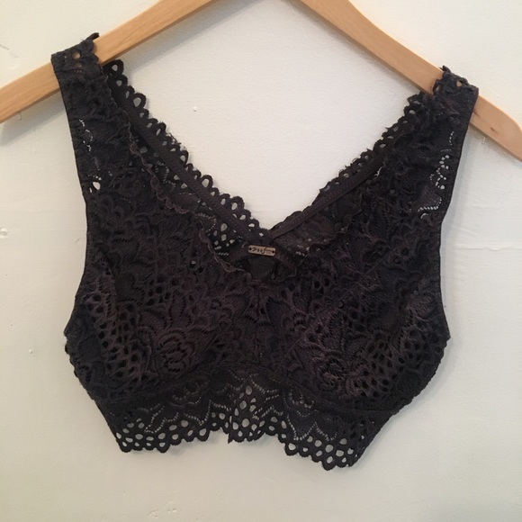 Poof! Black lace crop top. So cute! - Picture 1 of 5